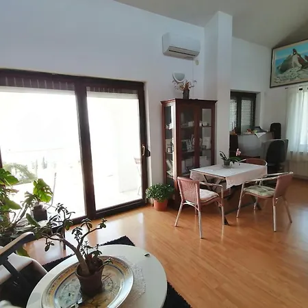 Jelena For 2 Persons, 300m From Novi Vinodolski