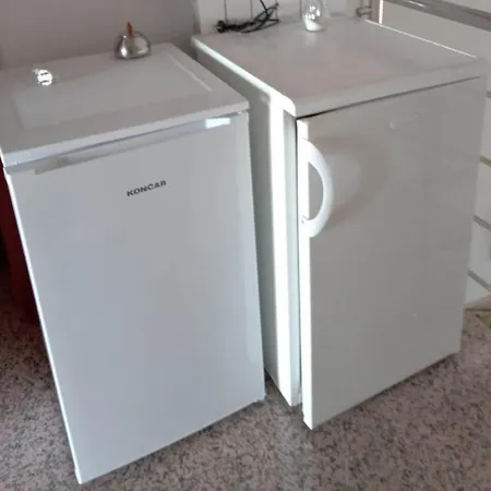 Apartman Jelena For 2 Persons, 300m From